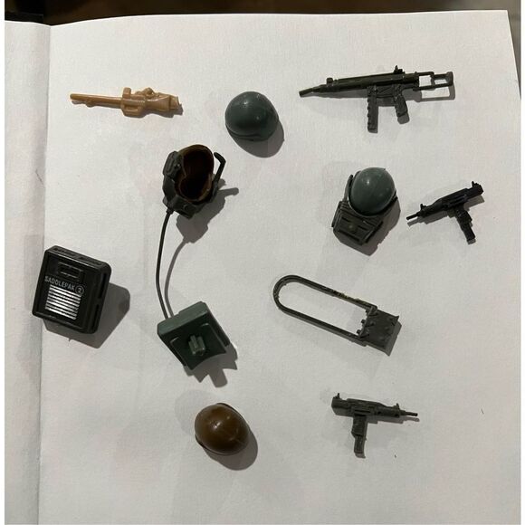 G I Joe Other - Vintage G.I. Joe accessories lot of 10